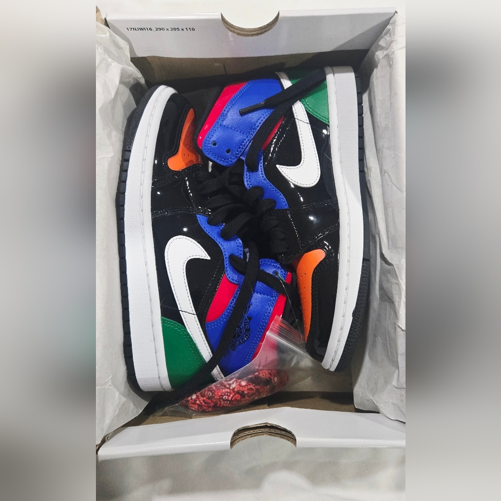 Nike Colorful High-Top Sneakers - Picture 11 of 12